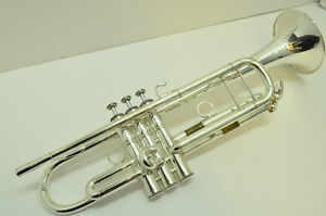 Yamaha Trumpet Ytr8335usii B Fla
