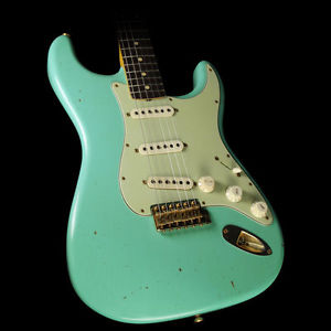 Fender Custom 63 Stratocaster Journeyman Relic Electric Guitar Faded Foam Green
