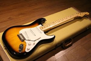 Fender '14 60th Anniversary American Vintage 1954 Stratocaster Electric Guitar