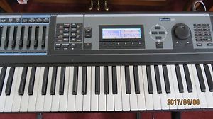 Kurzweil K 2661 Keyboard, Loaded with ALL ROM Options