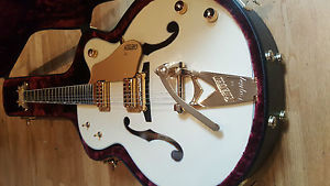 Gretsch G6136-1958 Stephen Stills White Falcon Profesional Guitar