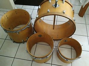 VINTAGE 1977 LUDWIG DRUMS. 13", 15" CONCERT TOMS, 18" FLOOR TOM, 24" X 18 KICK.