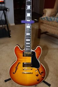Gibson Custom Shop CS -356 Never Used