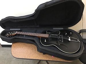 Godin Fifth Avenue ll