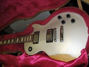 2001 GIBSON LES PAUL STUDIO WITH GIBSON CASE