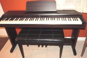 Suzuki Digital Piano HP-150e Keyboard with Bench  Local P/Up Only