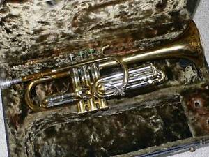 Olds SUPER SERIES I CORNET 1946 Used w/Case Worldwide Shipping!!!