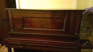 Stylish Piano/Pianola , 300+ rolls incl.