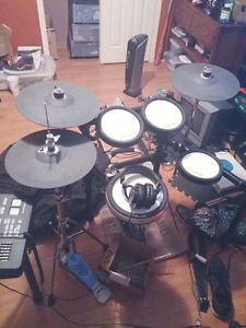 Yamaha DTX720 Electronic Drums