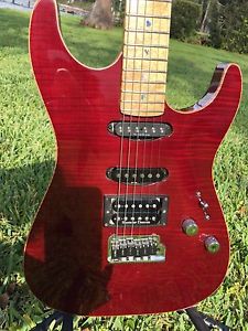 USA Fender Showmaster Custom Shop, flametop, birds eye maple neck, abalone dots