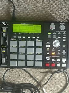 Akai mpc 1000