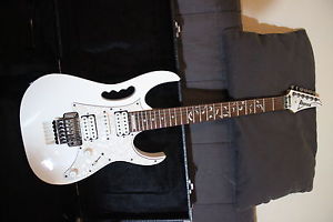 Ibanez Jem 555