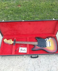 1977 Fender Mustang Sunburst Guitar With Case 