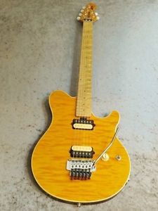 MUSIC MAN AXIS Translucent Gold guitar From JAPAN/456