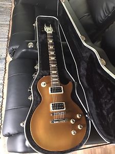 Gibson USA Les Paul Gold top Tribute 15'