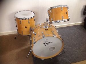 Vintage Round Badge Gretsch Kit With 70's Gretsch Bass Drum
