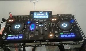Pioneer XDJ-RX Digital DJ Controller