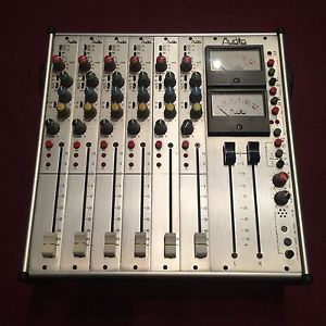 Audio Developments AD245 Pico mixer