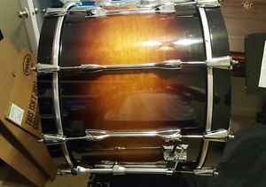 Yamaha Recording Custom Antique sunburst 16x22 bass drum.