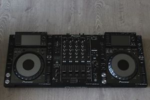 2 CDJ 2000 Nexus + DJM 900 NXS + Link Box FULL DJ Setup (Great Condition)