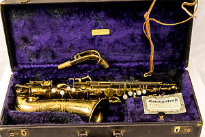1941 Buescher Aristocrat Series II Big B Alto Saxophone