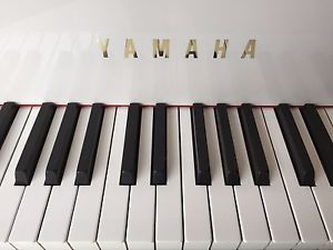 Yamaha G2 Grand Piano in Polished White with PianoDisc Player System