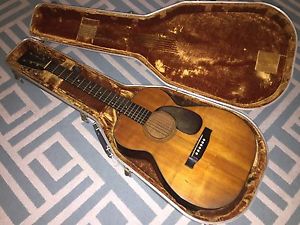 1954 Martin 0-18 w/ vintage Hard Shell case