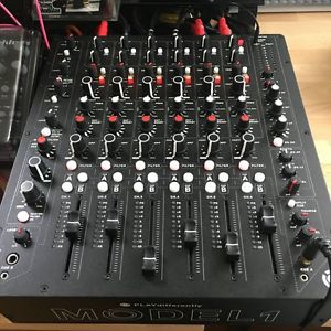 Model 1 Mixer (Allen & Heath / Richie Hawtin)