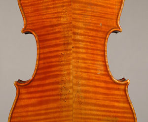 Interesting old violin, violon good beautiful back and varnish
