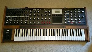 Moog Voyager XL Keyboard Synthes