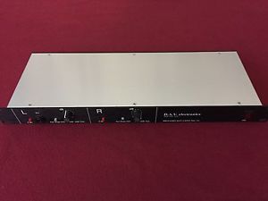 D.A.V. Electronics Broadhurst Gardens No. 1U — Dual Channel Mic Pre Amp 