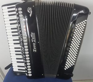 Accordion CASSOTTO  Zero Sette B 29 ( Giulietti)wie NEW!!!