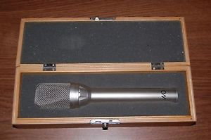 Microtech Gefell UM70S Condenser Microphone Mic UM70