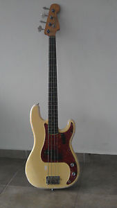 1961 Fender Precision Bass