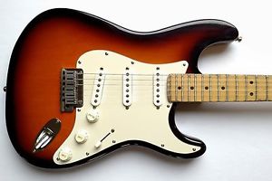 Fender American Standard Stratocaster  W/CASE 1993 Guitar 40th Anniv. Sunburst