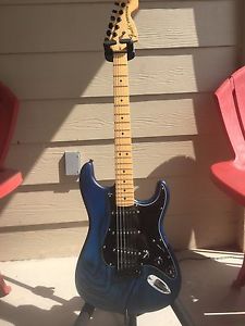Fender Stratocaster USA American Special