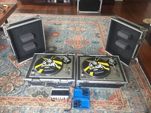 Pair Technics sl 1200 M3D's turntables with cases, Needles, Traktor Audio 8, Mic
