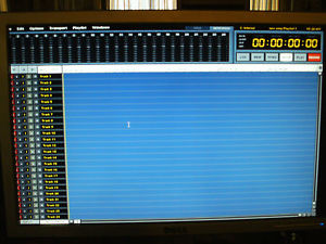 Mackie HDR24/96 ANALOG 1.4 OS  120GB resident &M90 Case w/120GB~AIO8 cards~key