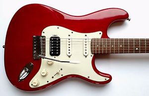Fender American Deluxe USA Stratocaster W/CASE HSS 2000  Crimson