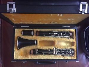 Buffet 37xxx Pre R13 clarinet no cracks