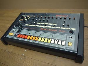 Roland TR-808 Vintage Rhythm Composer used Excellent＋ from Japan