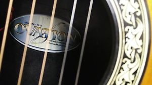 OVATION  model n. 1612 in perfetto stato perfect