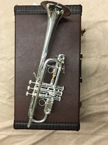 Bach Chicago C180SL229CC Trumpet and Case #704932