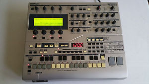 Yamaha RS7000 Music Production Studio Sampler Groove Box Synth