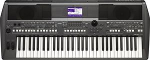 Yamaha PSR S-670 - Aussteller