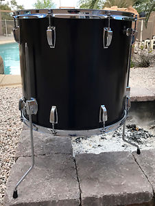 1970s Ludwig Black Cortex Floor Tom 16x18