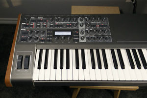 Access Virus TI2 61 key synth - new condition