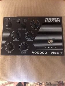 Roger Mayer Voodoo Vibe + pedal ******MINT CONDITION******