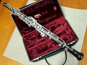 Yamaha YOB-421 oboe