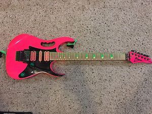 Original Ibanez Jem Shocking Pink 777SK  Vai